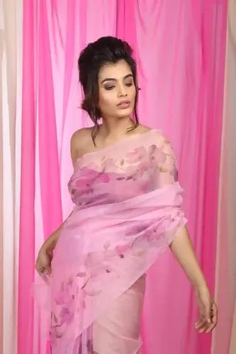 Pure Organza Hand-Painted Baby Pink Saree With Flower Design