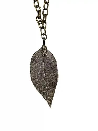 Leaf Pendant with Chain